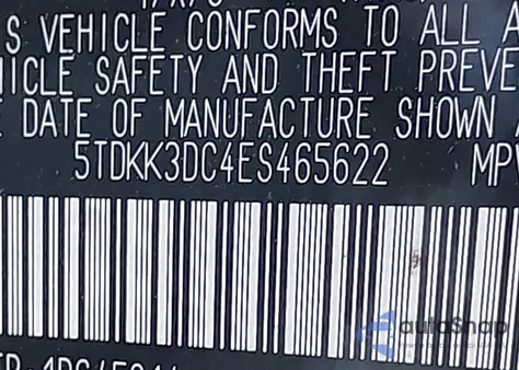 2014 Toyota Sienna Le V6 8 Passenger z USA, uszkodzony, nr VIN 5TDKK3DC4ES465622